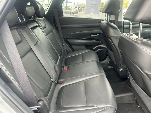 Used 2025 Hyundai Tucson Limited AWD/4WD image 35