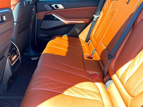 New 2026 BMW X5 M60i AWD/4WD image 16