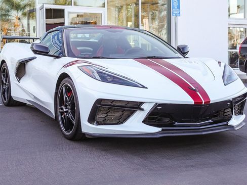 Used 2023 Chevrolet Corvette Stingray Premium Conv w/ Z51 Performance Package image 3