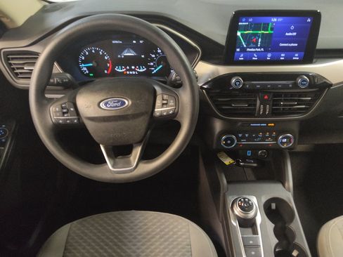 Used 2020 Ford Escape SE FWD image 22