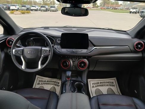 Used 2024 Chevrolet Blazer RS FWD image 31