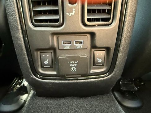 Certified 2023 Dodge Durango R/T RWD image 44