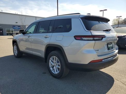 New 2026 Jeep Grand Cherokee L 2WD image 4