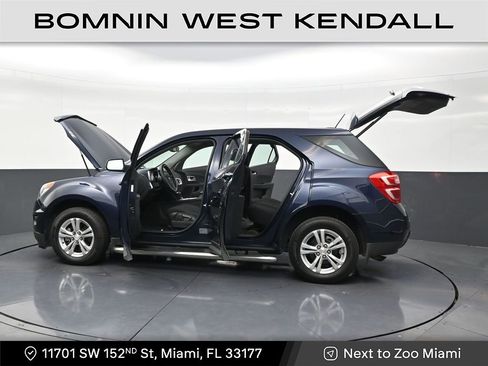 Used 2017 Chevrolet Equinox LS image 30