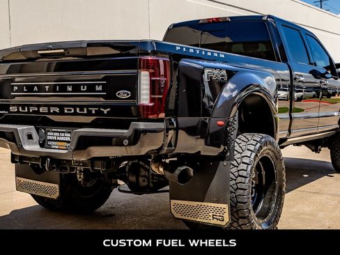 Used 2019 Ford F350 Platinum w/ Platinum Ultimate Package AWD/4WD image 9