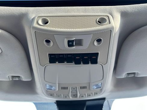 Used 2020 Ford F350 Limited image 19