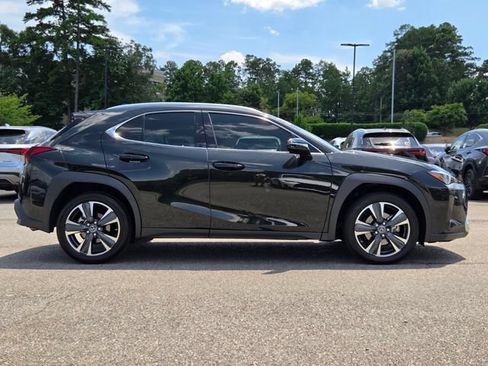 Used 2024 Lexus UX 250h FWD image 6
