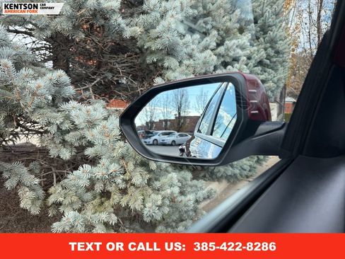 Used 2025 Hyundai Kona SEL image 24