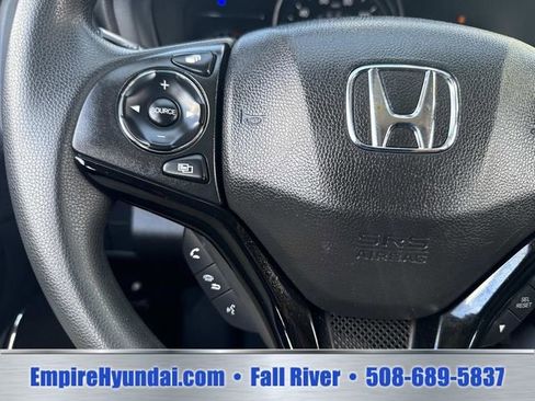 Used 2019 Honda HR-V EX image 31