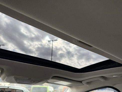 Used 2013 Ford Focus SE w/ Super Fuel Economy (SFE) Pkg image 21