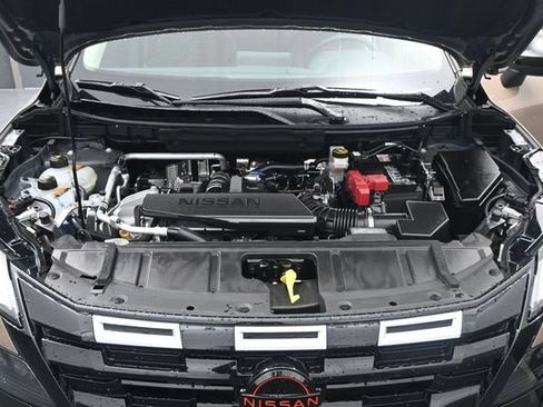 Used 2026 Nissan Rogue SV AWD/4WD image 41