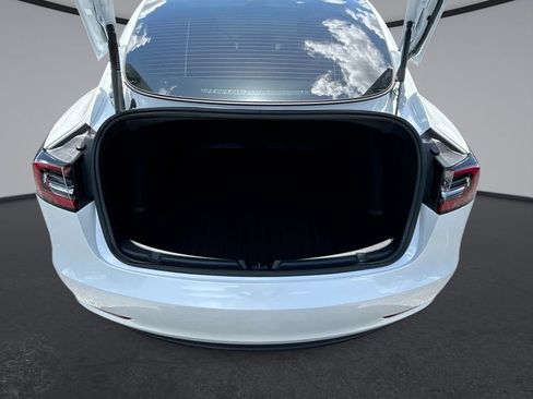 Used 2023 Tesla Model 3 Standard Range RWD image 10