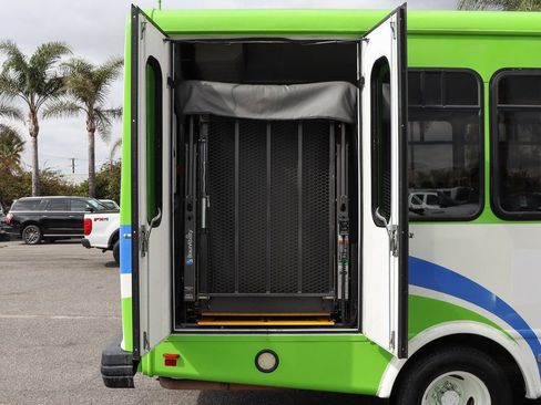 Used 2015 Ford E-450 and Econoline 450 Super Duty w/ Shuttle Bus Prep Package image 11