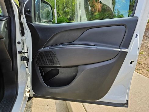 Used 2021 RAM ProMaster City Tradesman image 31