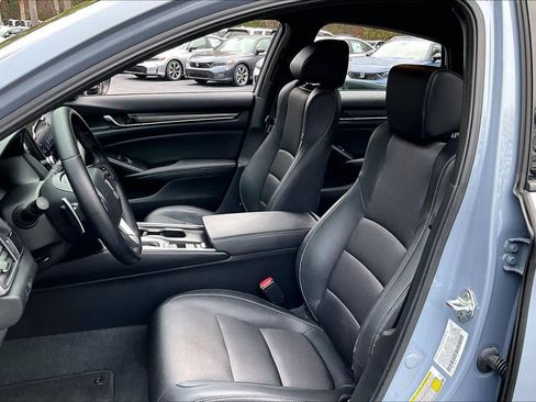 Used 2021 Honda Accord Sport image 7