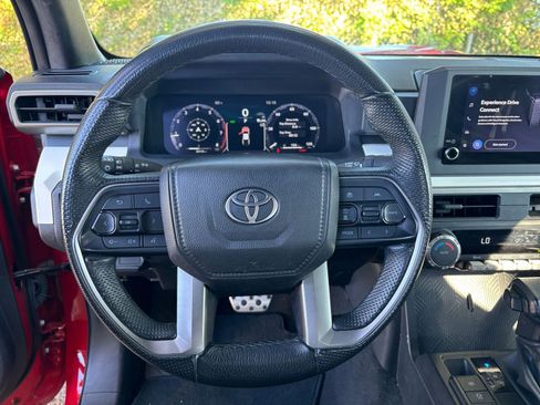 Used 2024 Toyota Tacoma TRD Sport image 28