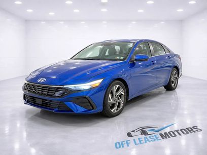Used 2025 Hyundai Elantra SEL