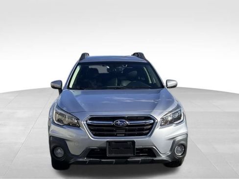 Used 2018 Subaru Outback 2.5i Premium image 2
