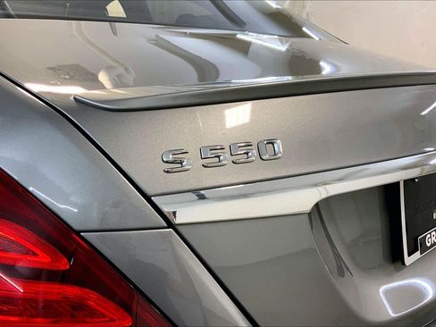 Used 2015 Mercedes-Benz S 550 4MATIC Sedan image 29