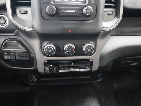 New 2024 RAM 5500 Tradesman image 27