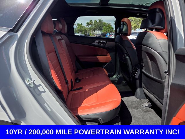 Used 2023 Kia Sportage SX FWD image 16