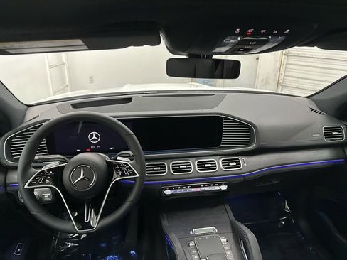 Used 2026 Mercedes-Benz GLE 450 4MATIC Coupe image 23