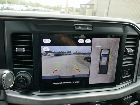 New 2026 Ford F350 Platinum w/ FX4 Off-Road Package image 23