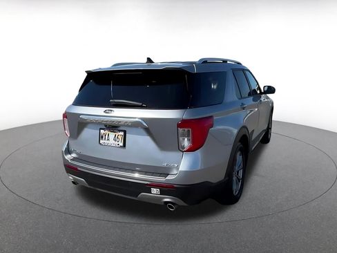 Used 2023 Ford Explorer Limited image 12