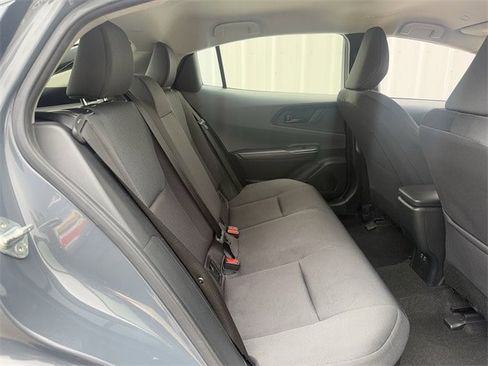 Used 2024 Toyota Prius Limited image 30