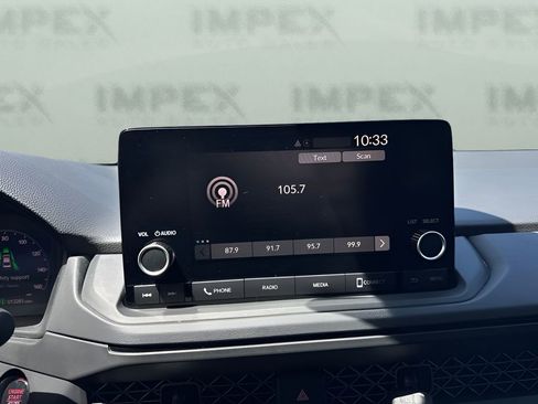 Used 2025 Honda Accord SE image 18