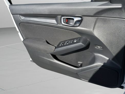 Used 2026 Honda Civic Sport image 19