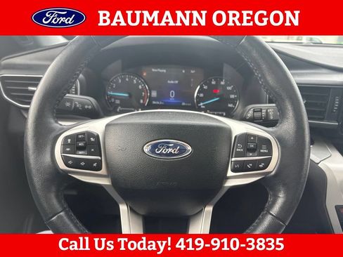 Used 2022 Ford Explorer XLT w/ Equipment Group 202A AWD/4WD image 23