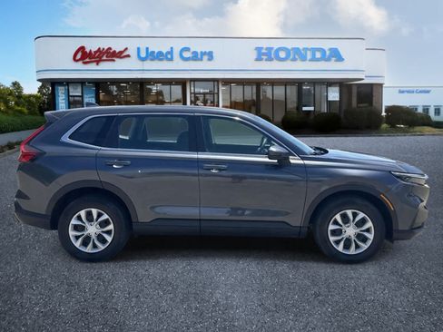Used 2023 Honda CR-V LX image 6