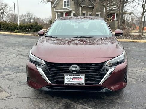 Certified 2024 Nissan Sentra SV image 2