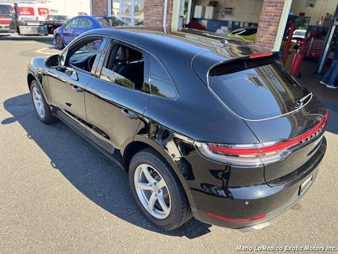 Used 2021 Porsche Macan image 2