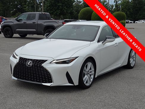 Used 2024 Lexus IS 300 w/ Comfort Package RWD image 2