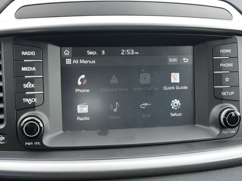 Used 2019 Kia Sorento FWD V6 image 34