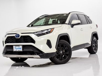 Used 2022 Toyota RAV4 SE w/ Convenience Package