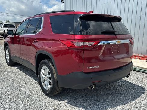 Used 2019 Chevrolet Traverse LT FWD image 3