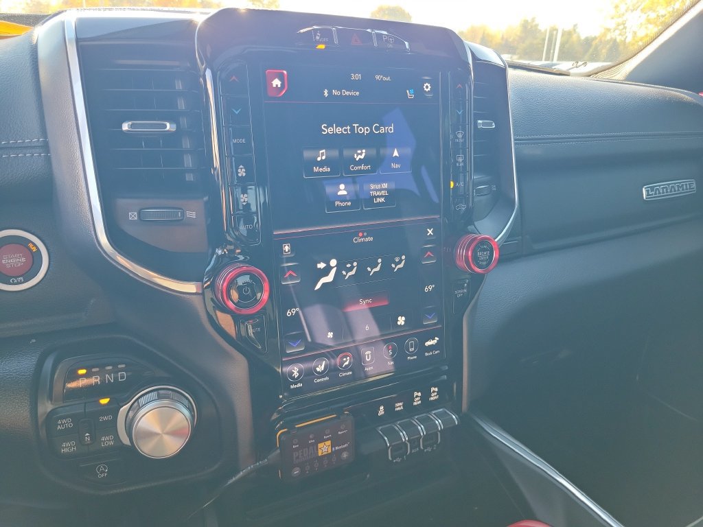 Used 2021 RAM 1500 Laramie AWD/4WD image 25