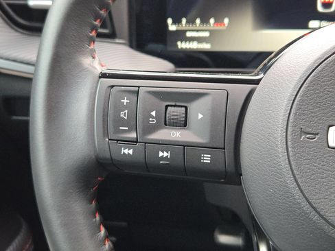 Certified 2025 Nissan Kicks SR FWD image 21