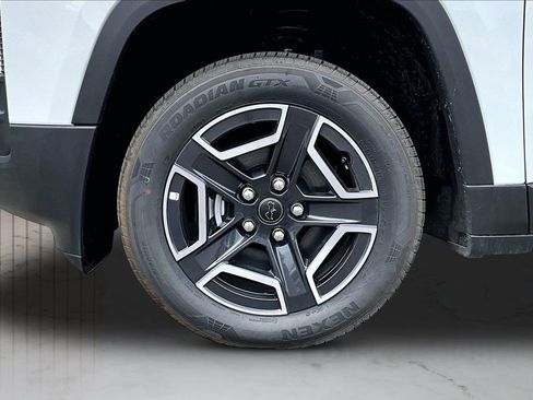 New 2026 Jeep Cherokee Limited AWD/4WD image 31