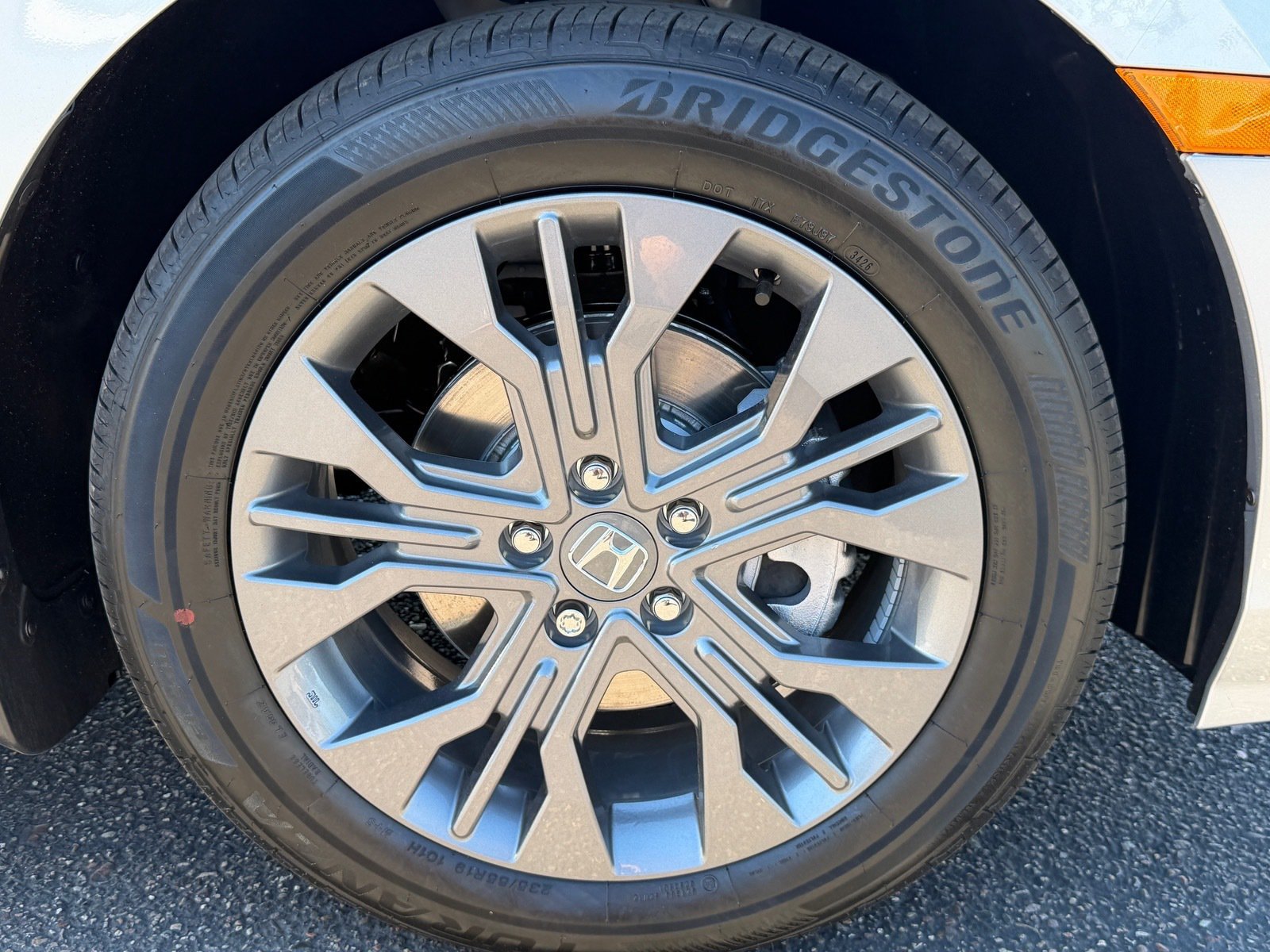 New 2027 Honda Odyssey Touring image 9