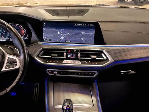 Used 2023 BMW X5 xDrive40i w/ M Sport Package image 7