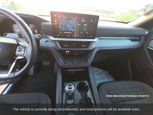 Used 2025 Ford Explorer ST-Line w/ Premium Package RWD image 17