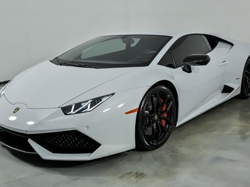 Used 2015 Lamborghini Huracan LP 610-4 AWD/4WD image 5