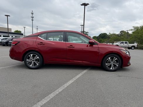 Used 2023 Nissan Sentra SV FWD image 8