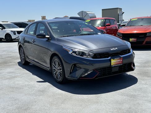 Used 2023 Kia Forte GT-Line w/ GT-Line Technology Package FWD image 10