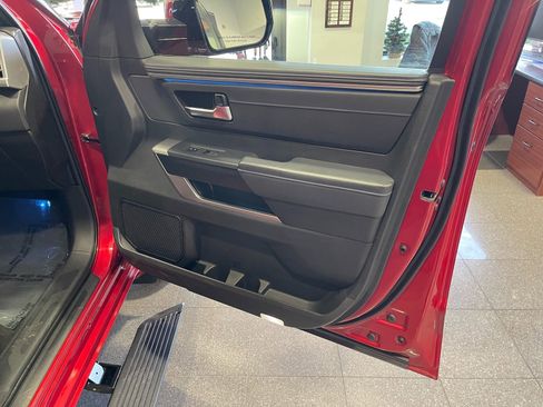 Used 2023 Toyota Sequoia Platinum image 38