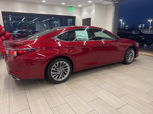 New 2025 Lexus ES 350 Luxury image 7
